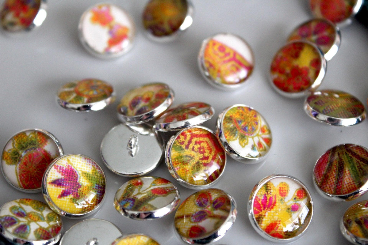 Small Round Buttons - Rich Florals and Fabric Patterns - 12mm / 1/2 inch