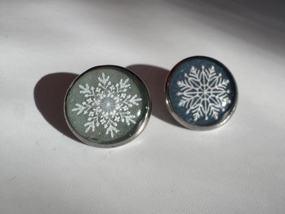 Small Round Buttons - Lace Snowflakes  - 12mm / 1/2 inch