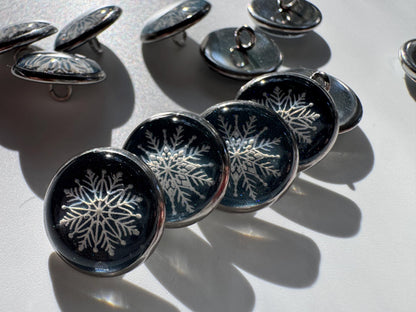 Small Round Buttons - Lace Snowflakes  - 12mm / 1/2 inch