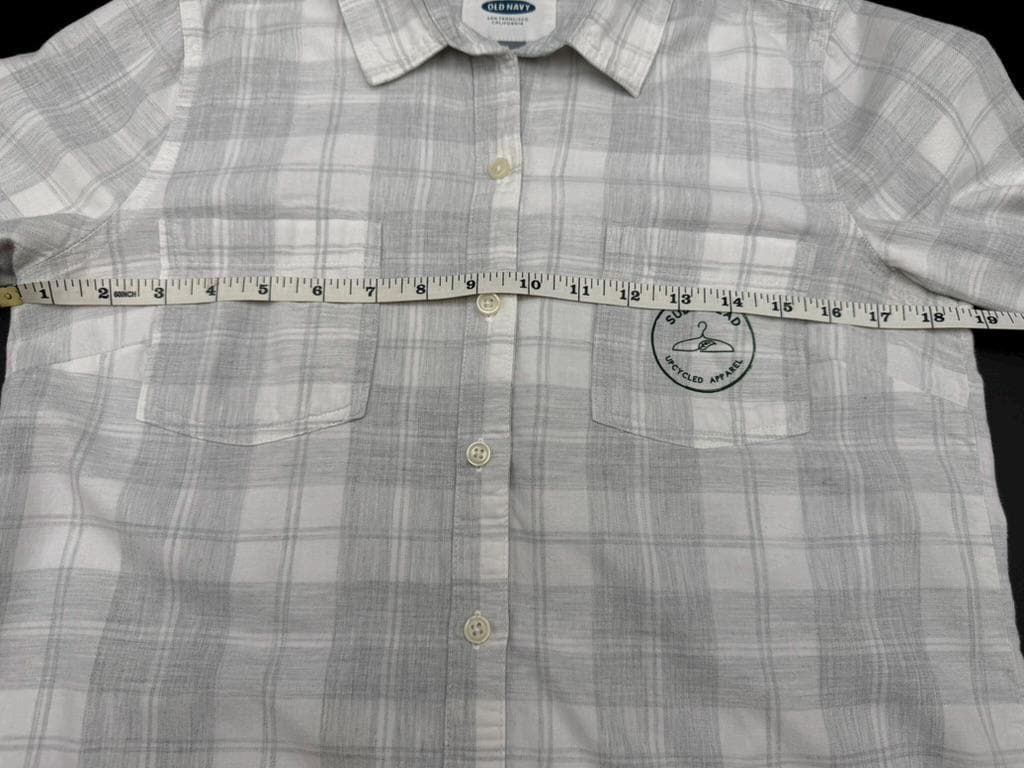 Upcycled Gray Plaid Women&
