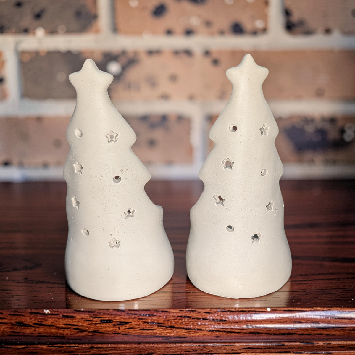 Concrete Christmas Tree Candlestick Holder, Modern Sculptural Holiday Mantel Decor, Minimalist Stardust Taper &amp; Small Pillar Stand