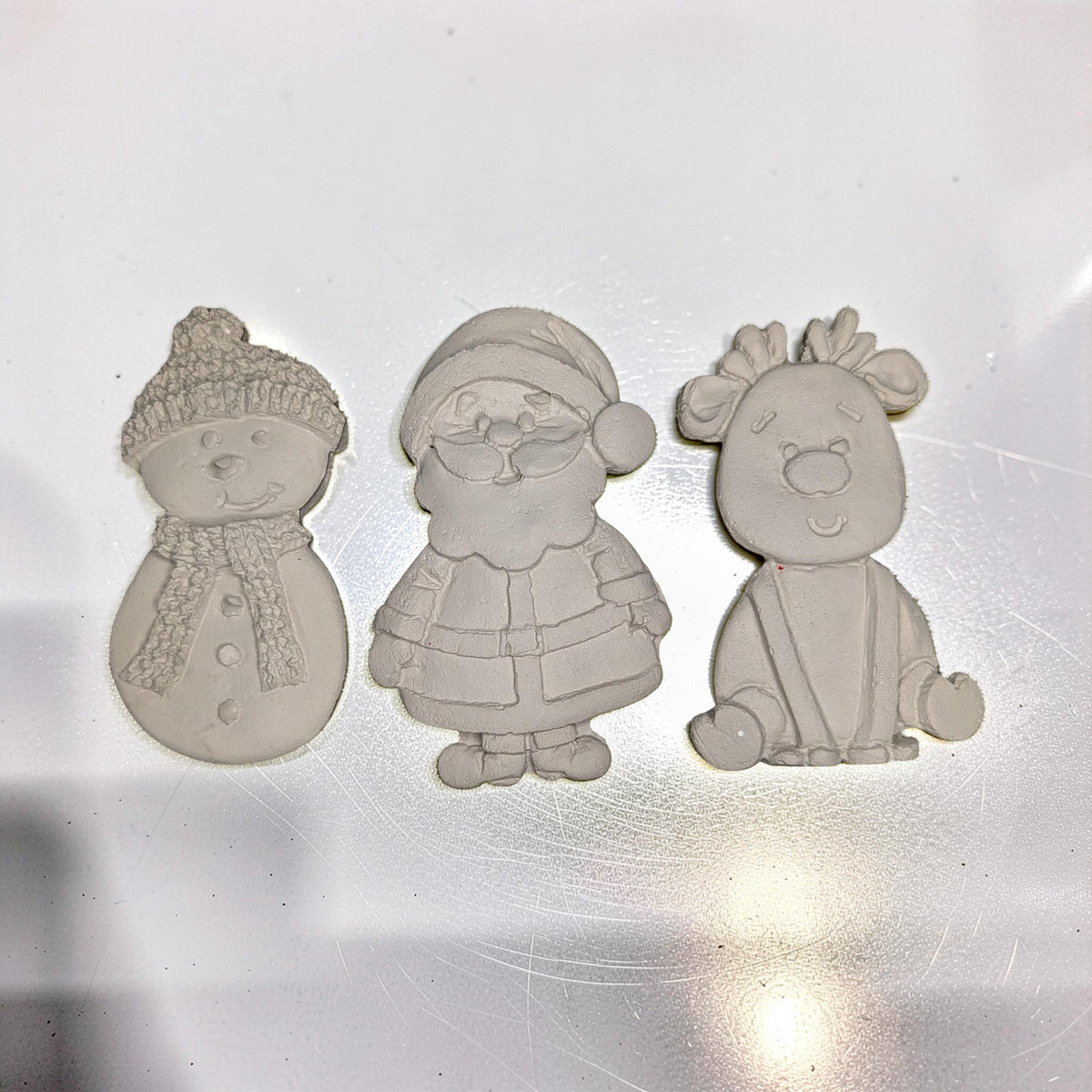 Concrete Christmas Magnets Set of 3, Paint Your Own Santa Snowman Reindeer Fridge Decor, DIY Holiday Craft Activity, Stocking Stuffer Gift