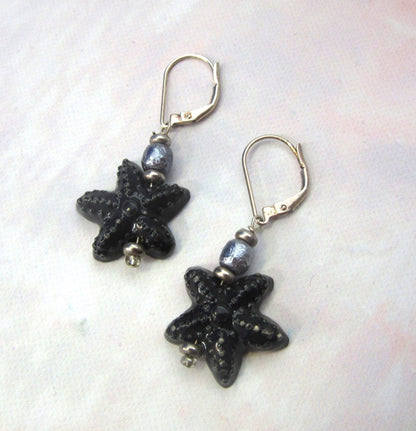 STARFISH SEA EARRING - Hand painted starfish sea earrings with pearl topper, perfect for ocean lovers.