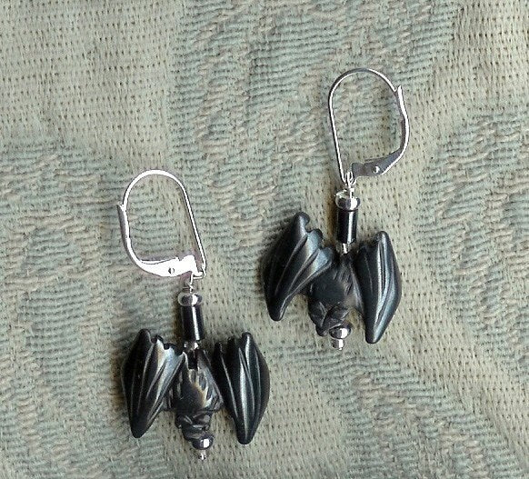 Close-up of Bat Earrings of black stone - Halloween Jewelry, showcasing the intricate details of the animal-themed design.