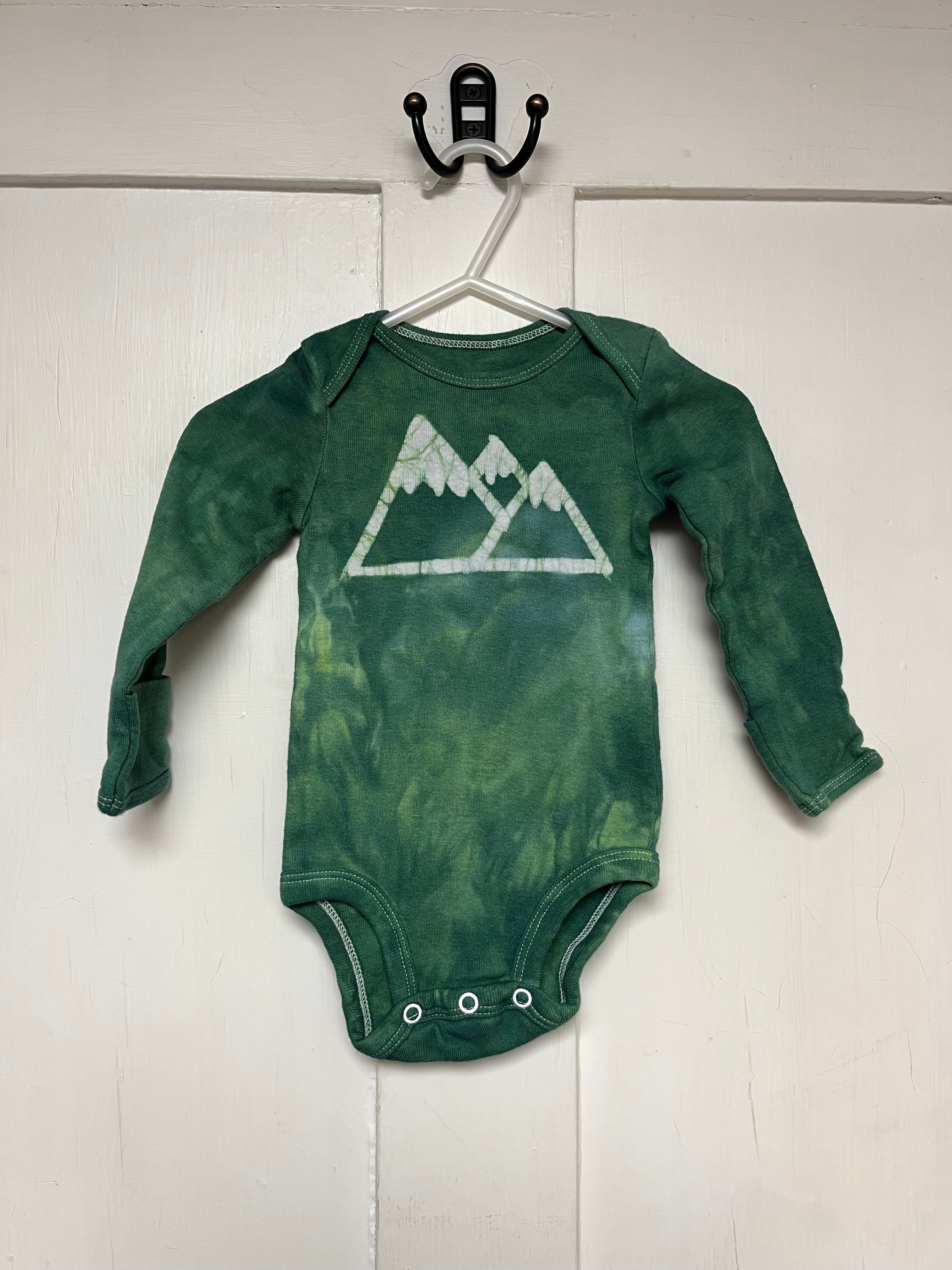 Mountain Baby Bodysuit, Mountain Baby Gift, Green Baby Bodysuit, Baby Shower Gift, Hiker Baby Bodysuit, Hiker Baby Gift
