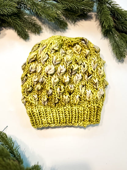 Leaf pattern chunky beanie