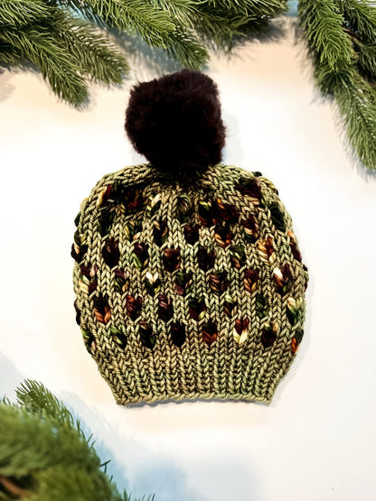 Leaf pattern chunky beanie