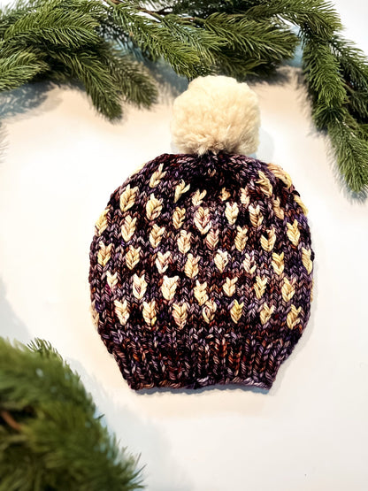Leaf pattern chunky beanie