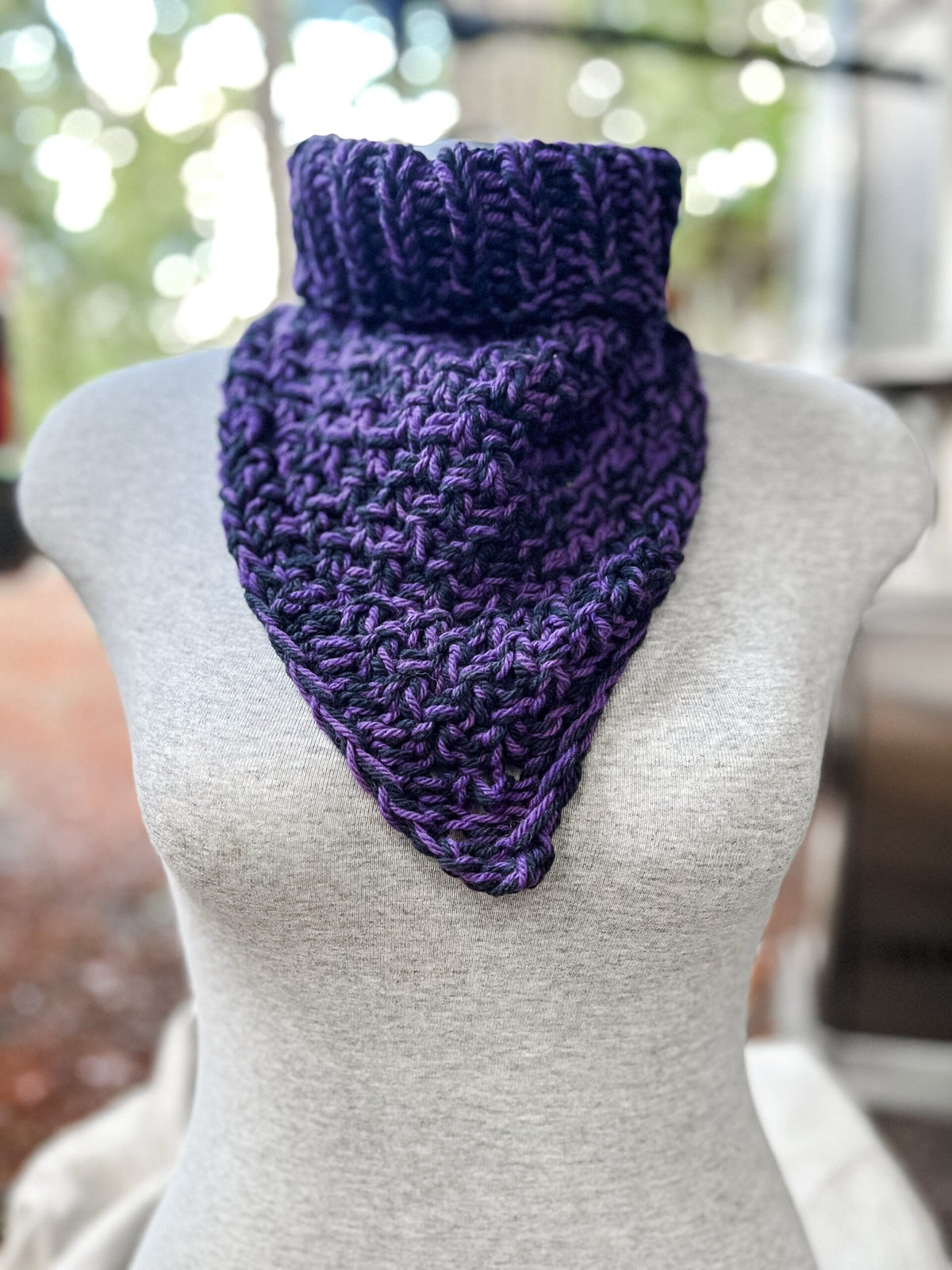Chunky hand-dyed merino bandana cowl
