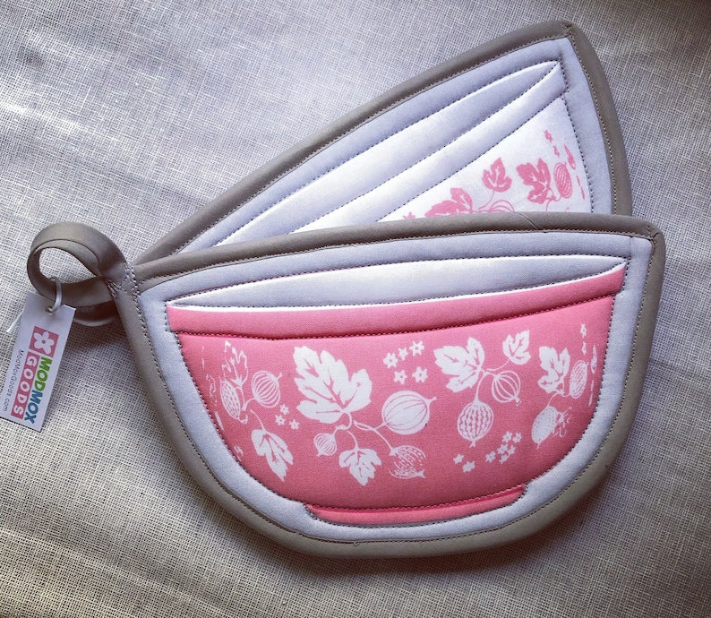 Pink Gooseberry set of 2 bowl shaped potholders