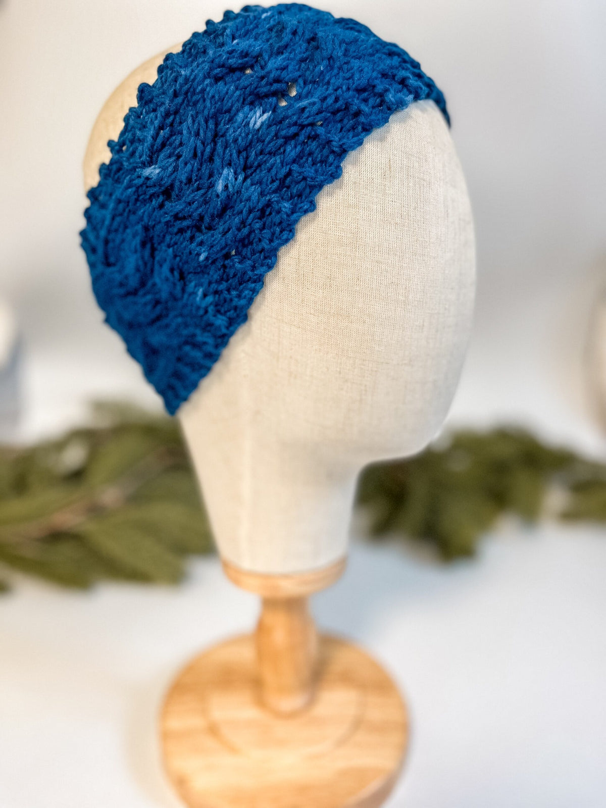 Virginia merino, eco-friendly ear warmer