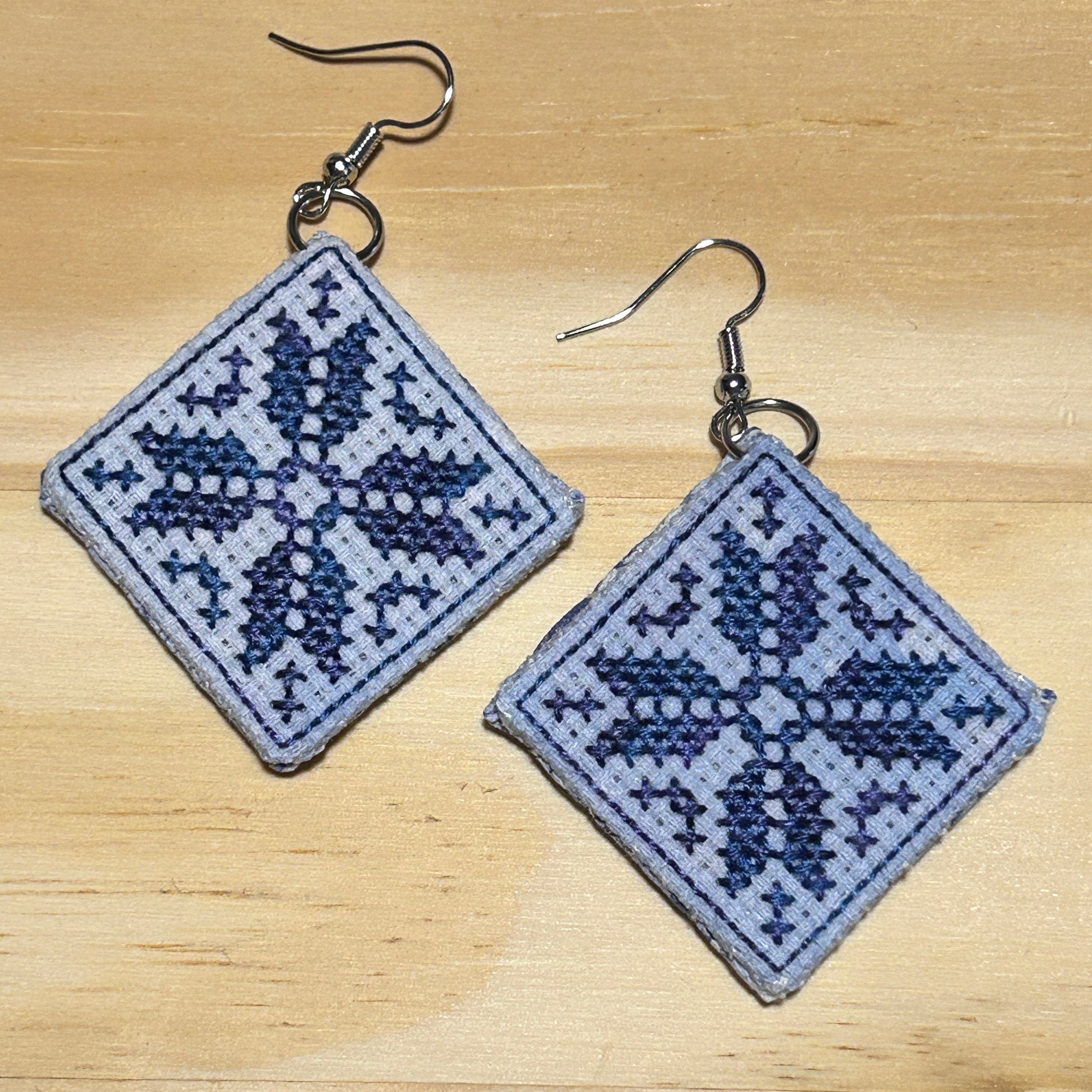 Scandi Snowflake Earrings - blue variegated