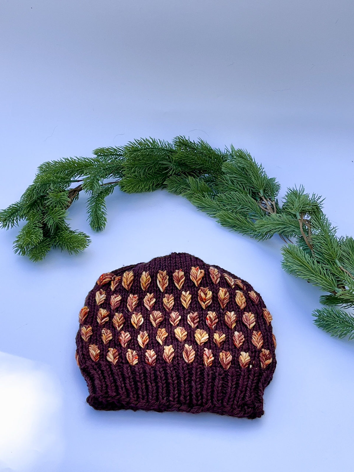 Leaf pattern chunky beanie