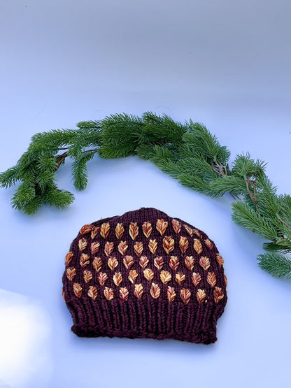 Leaf pattern chunky beanie