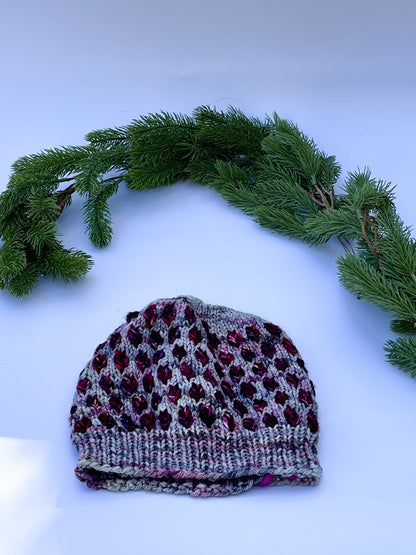 Leaf pattern chunky beanie