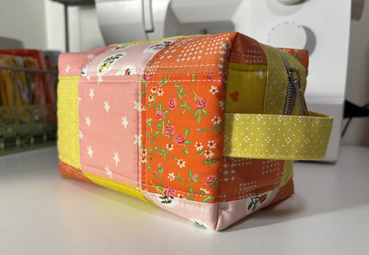 Large Boxy Zipper Bag for Travel