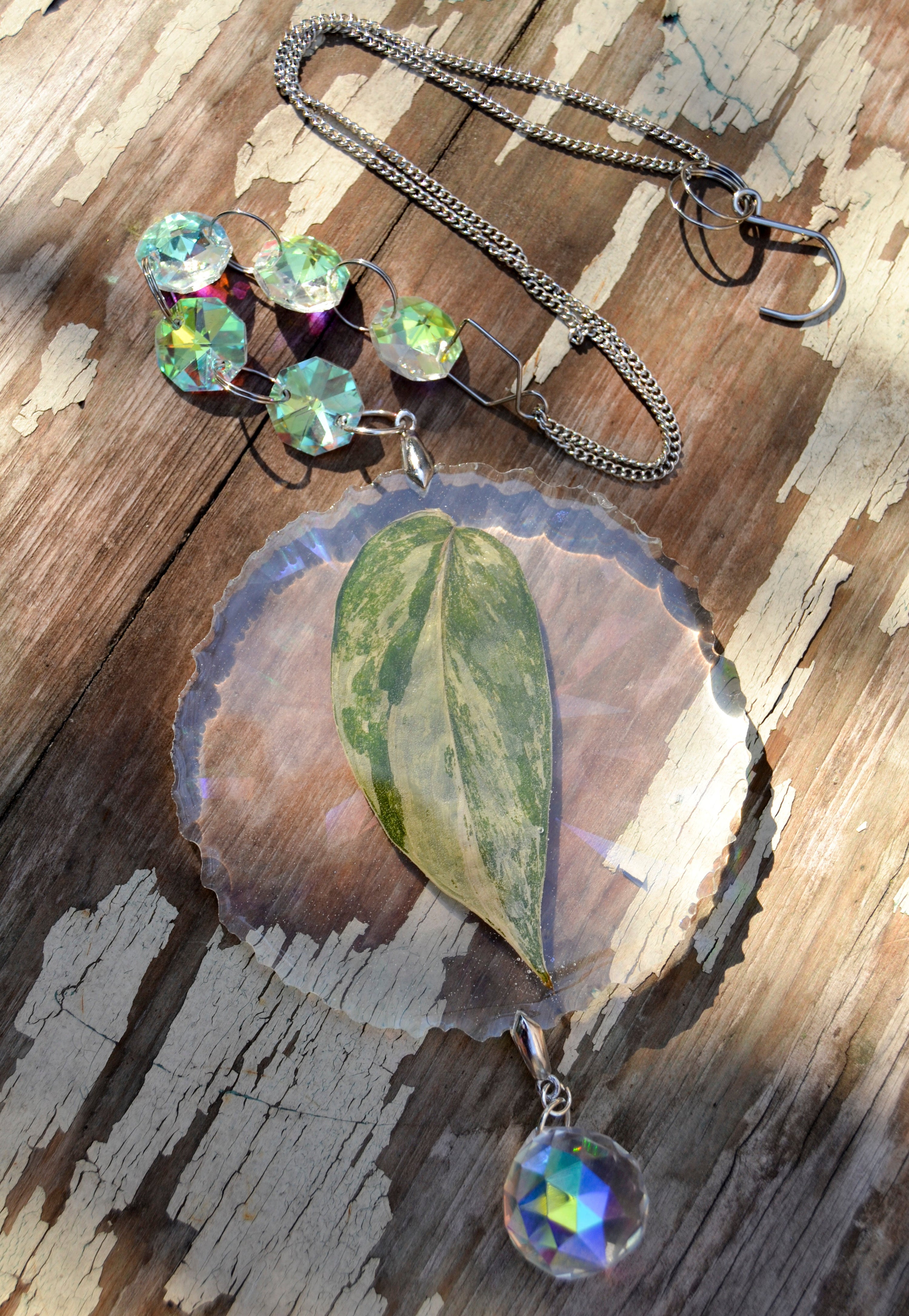 Leaf Suncatcher - Holo S. White Diamond 