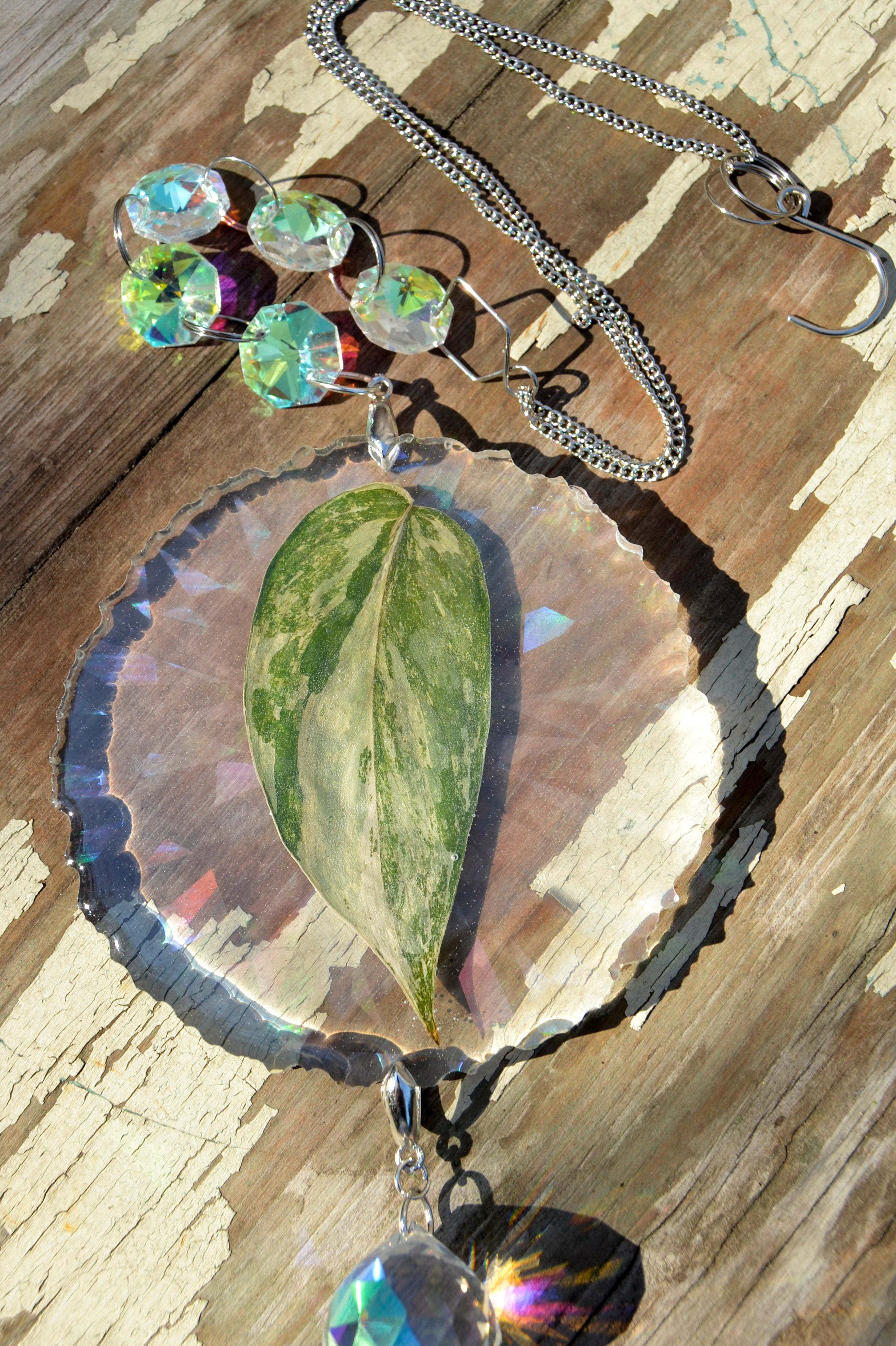 Leaf Suncatcher - Holo S. White Diamond 