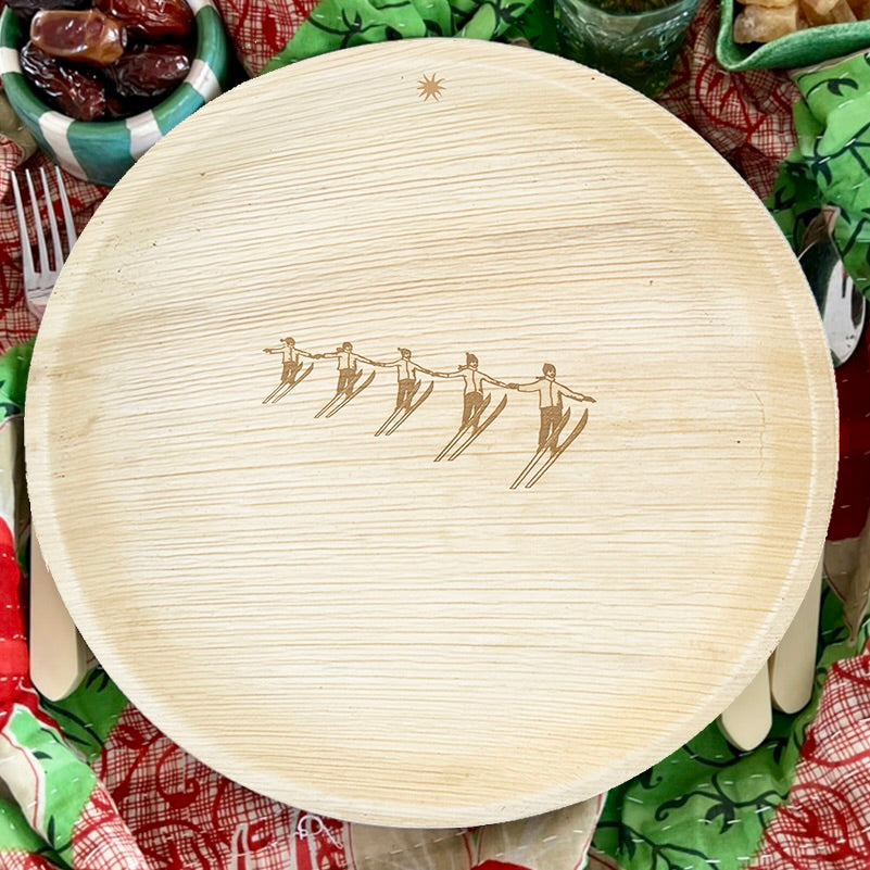 maaterra compostable palm leaf plates with high five design