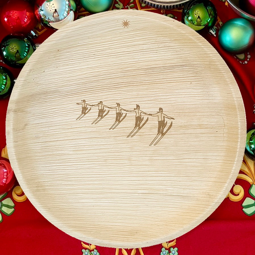 maaterra compostable palm leaf plates with high five design