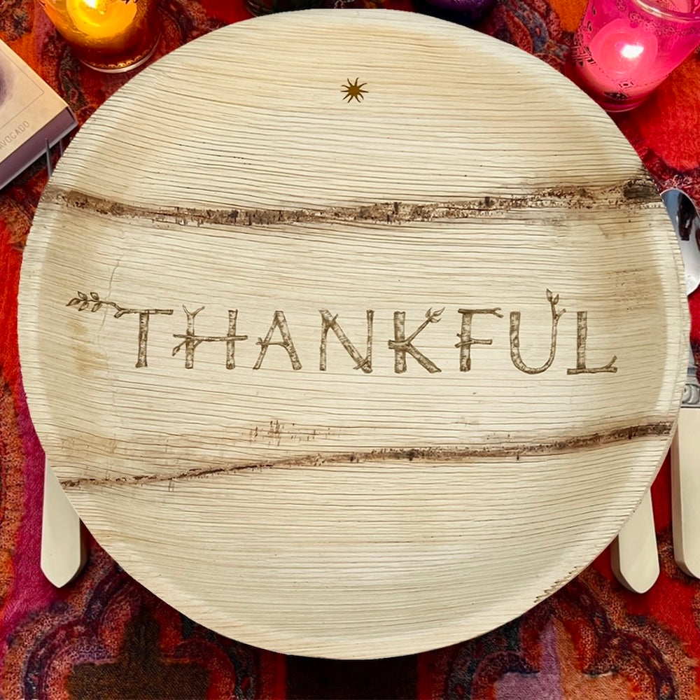Compostable Dinner Plates | Fall/Thanksgiving/Holiday Table Decor | 8-Count Pack | THANKFUL Design