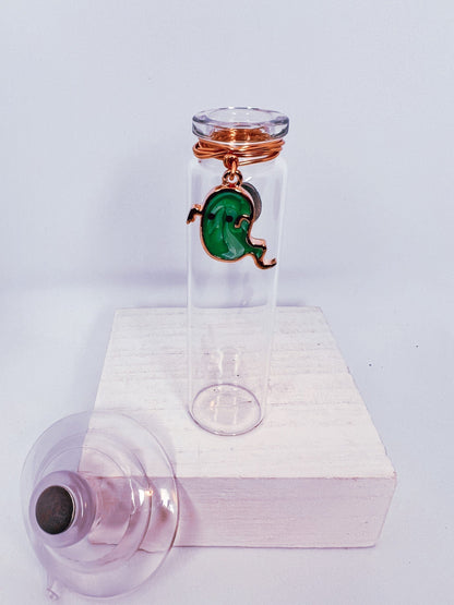 Magnetic Prop Station - Shimmery Ghosts