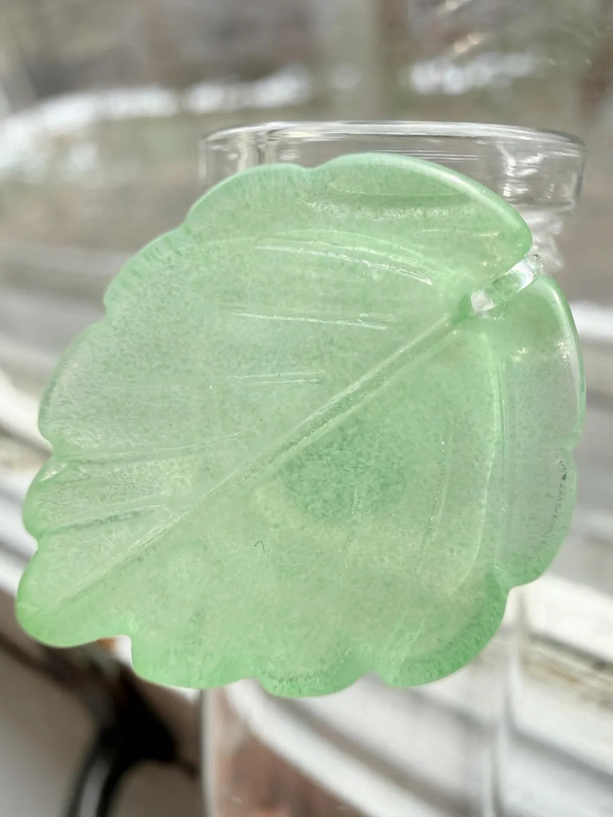 Prop Station - Translucent Leaves