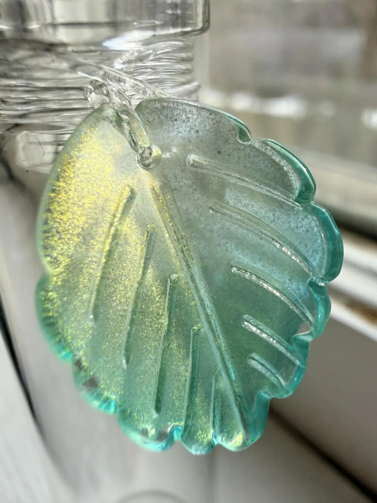 Prop Station - Translucent Leaves