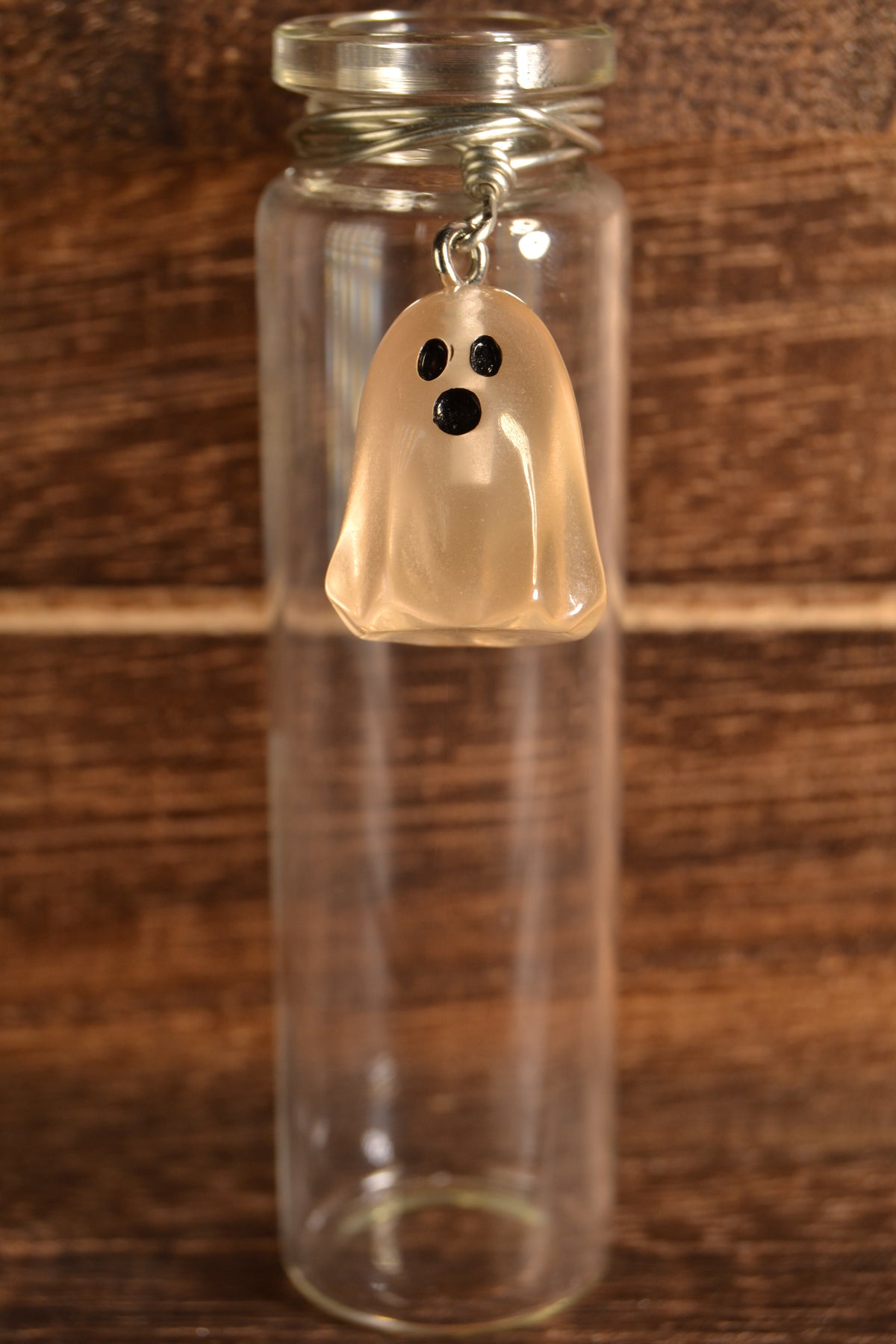 Magnetic Prop Station - Glow-in-the-Dark Ghosts