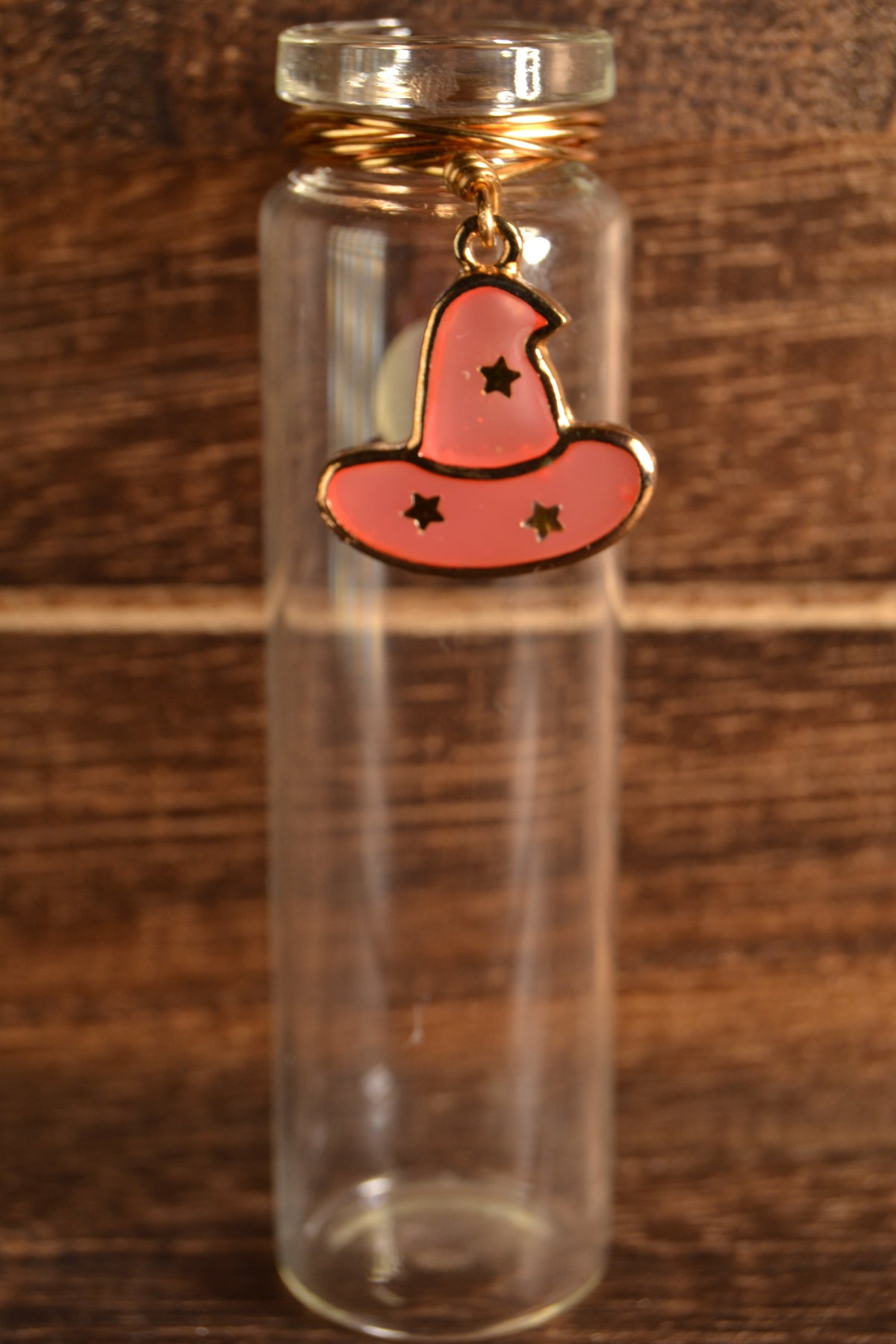 Magnetic Prop Station - Witch Hats