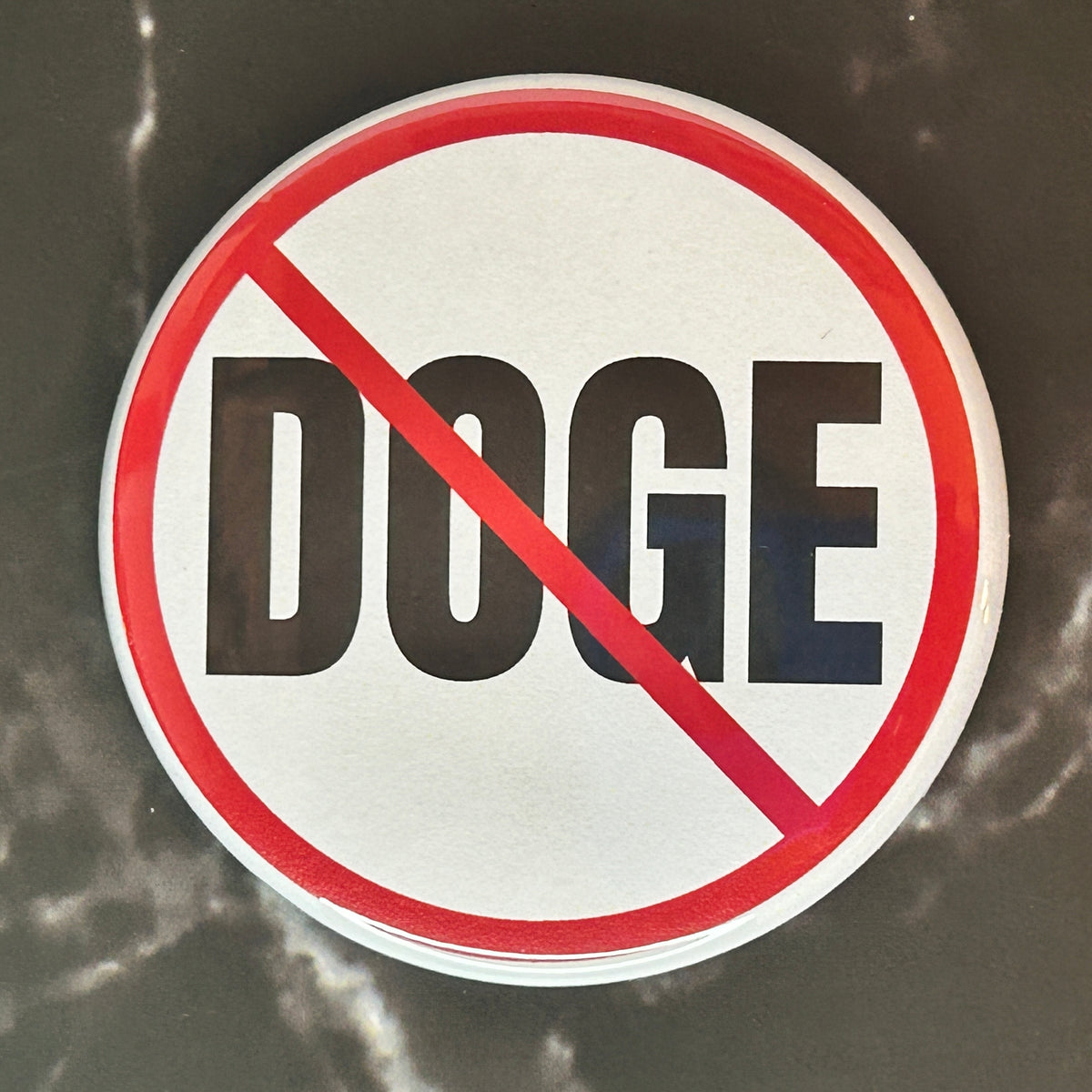 No DOGE - button/magnet/mirror