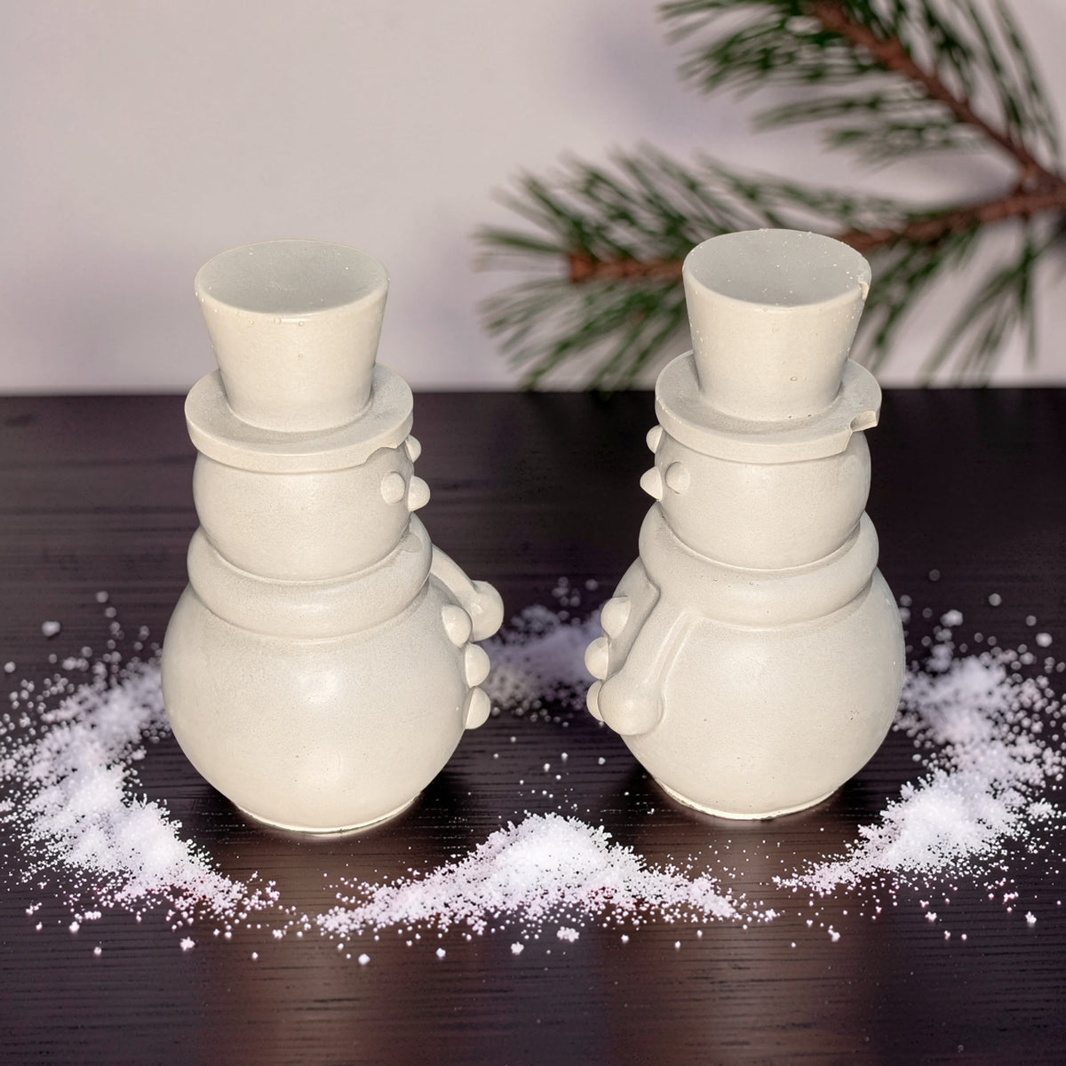 Mini Concrete Snowman Figurine, Paint Your Own Winter DIY Craft, Modern Tiered Tray Decor, Minimalist Holiday Mantel Shelf Accent, Set of 1 or 2