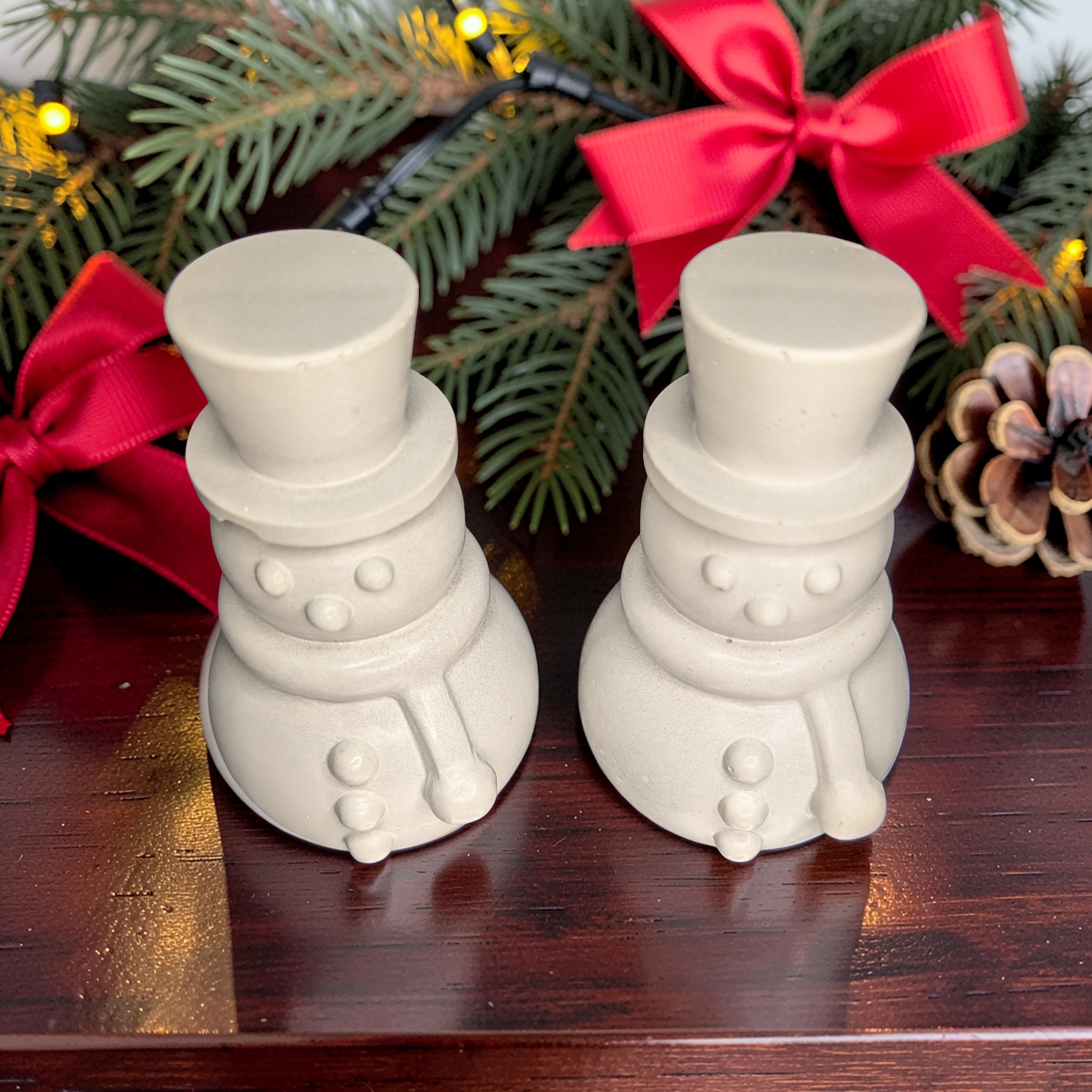 Mini Concrete Snowman Figurine, Paint Your Own Winter DIY Craft, Modern Tiered Tray Decor, Minimalist Holiday Mantel Shelf Accent, Set of 1 or 2