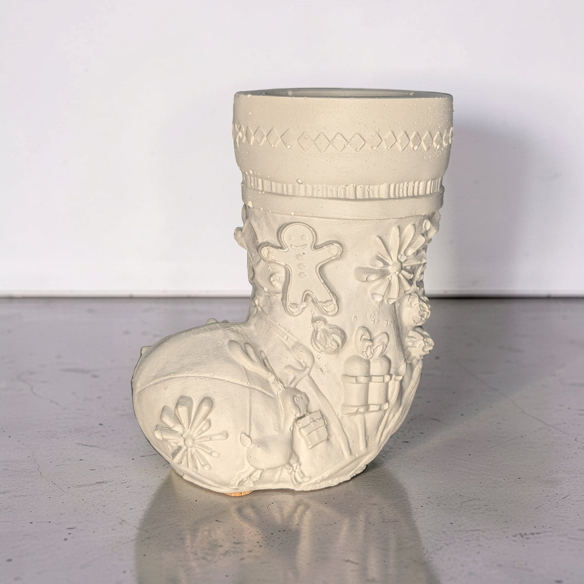 Concrete Christmas Stocking Jar, Paint Your Own Holiday Decor, Cement Candle Vessel, Christmas Planter, Santa Boot Desk Organizer, DIY Craft Gift