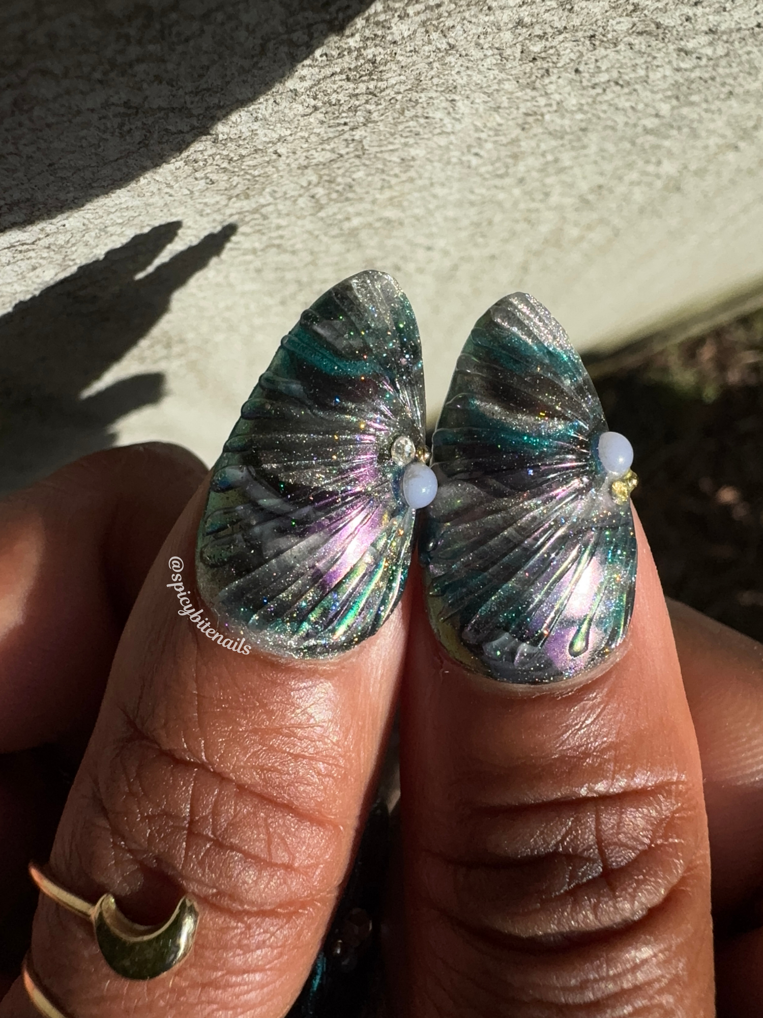 Moonshell - Iridescent Rainbow Holographic Chrome Abalone Shell Mermaid Press-On Nail Extensions 10pcs