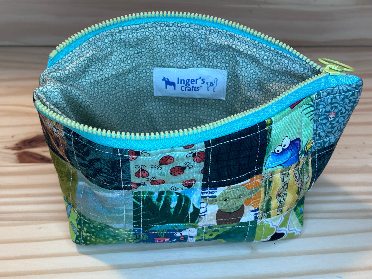 Scrappy patchwork zippered back -  small green