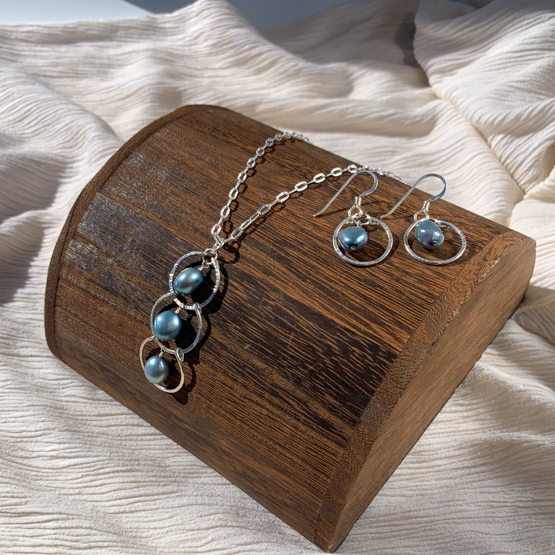 Blue Pearl Goddess Necklace