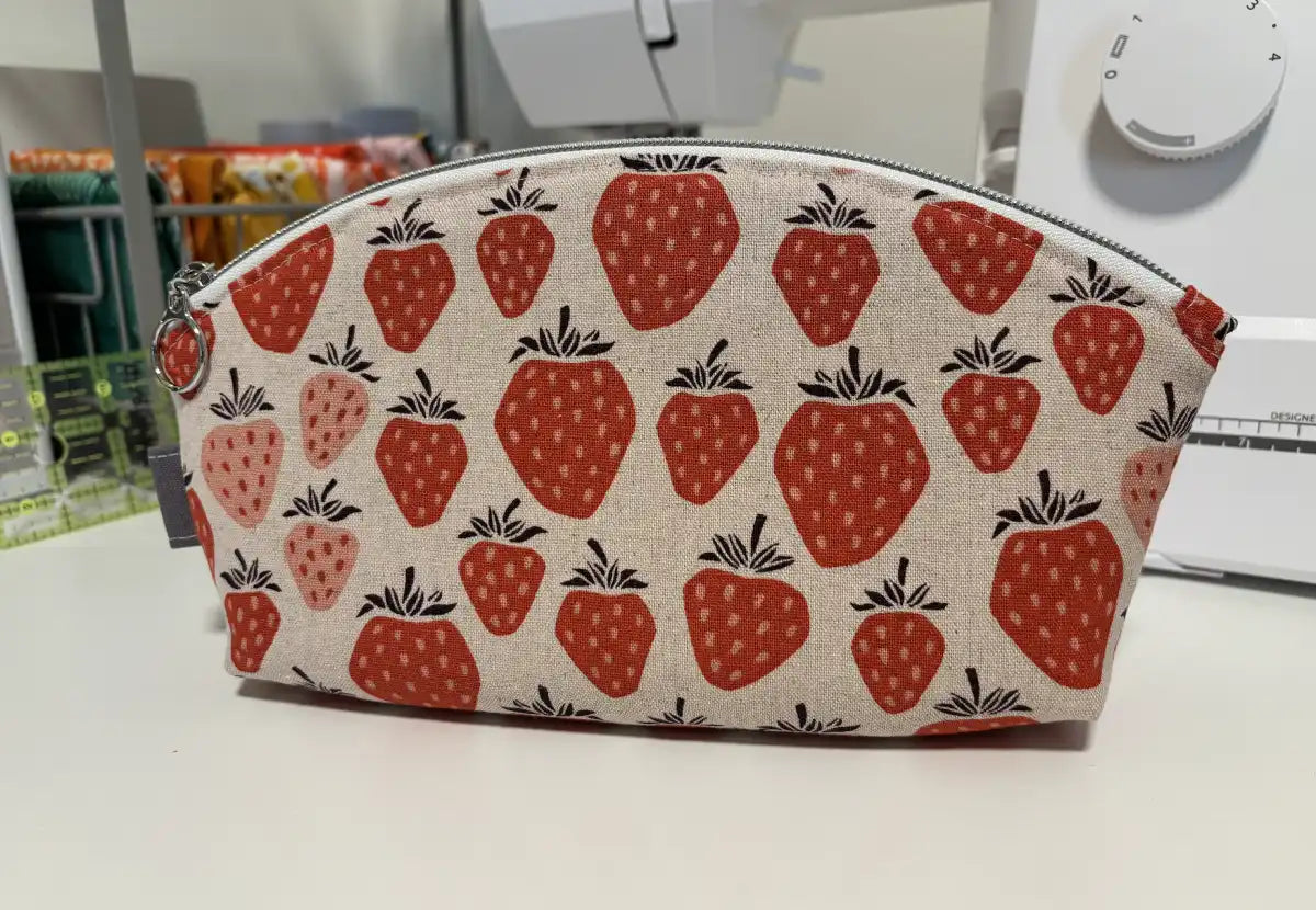 Medium Curved Top Zipper Pouch | Makeup or Travel Pouch
