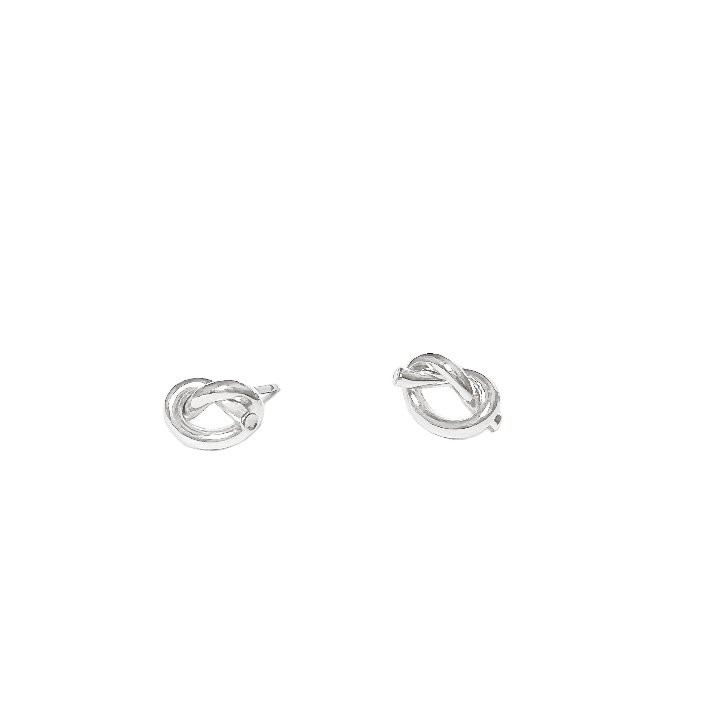 avalon knot stud earrings silver