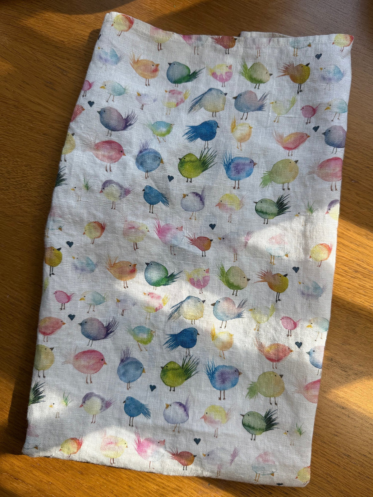floofy birds linen tea towel