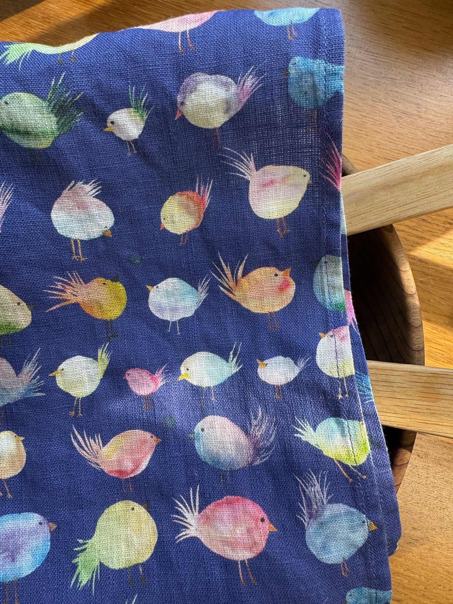 floofy birds linen tea towel
