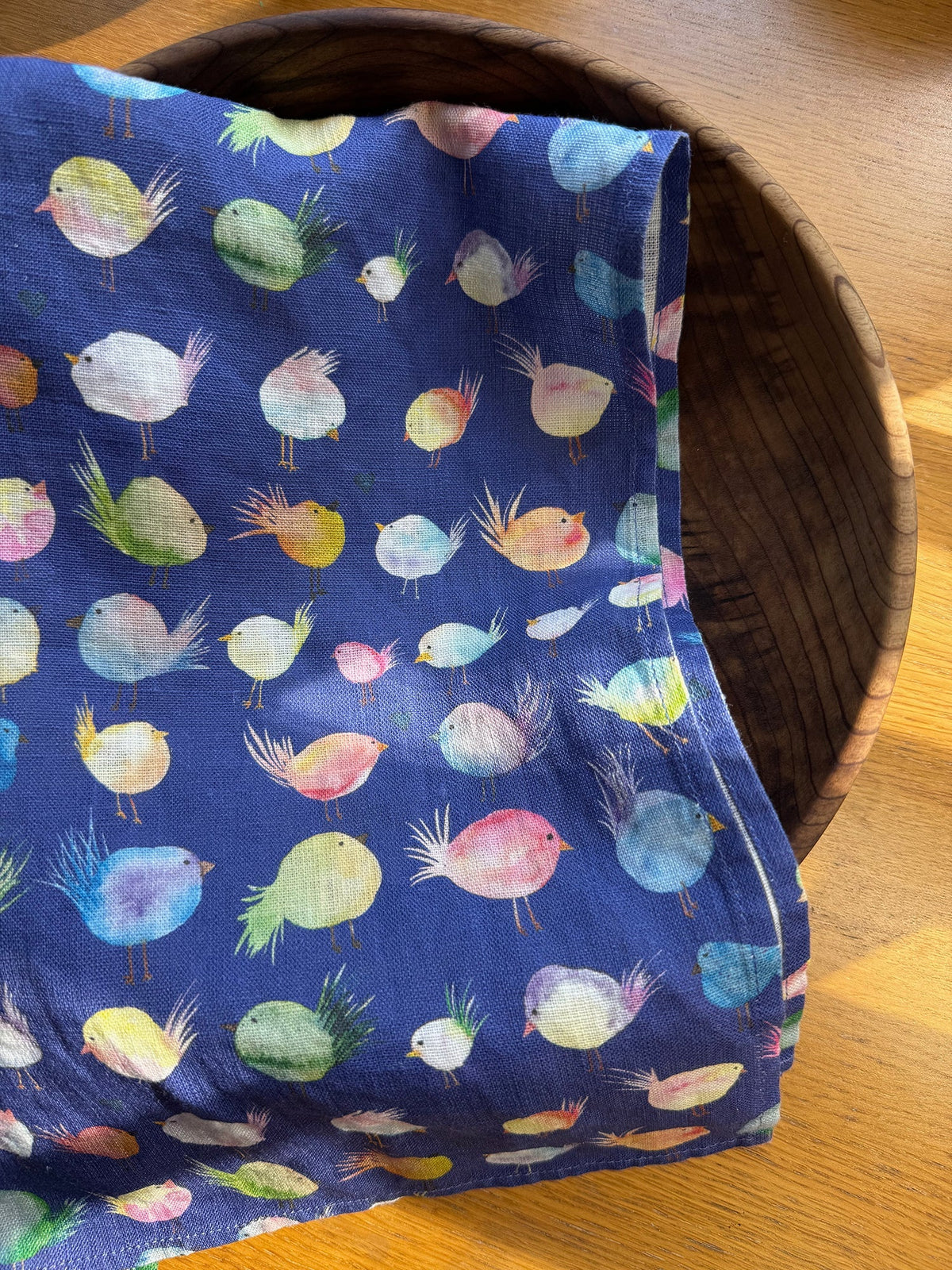 floofy birds linen tea towel