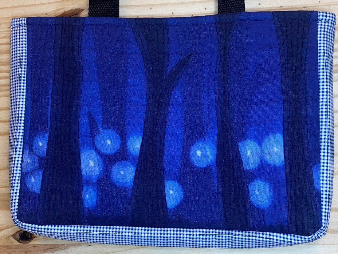 Walking Along shoulder bag - blue
