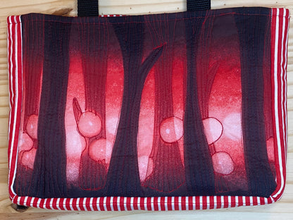 Walking Along shoulder bag - red